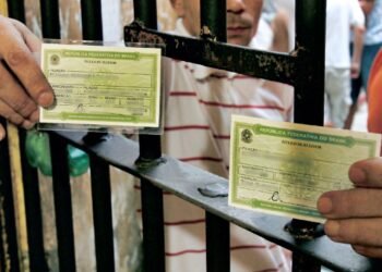 Eleição 2026 será a última com votação de presos, decide TSE
