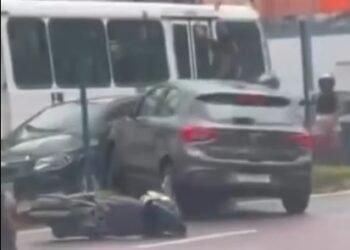 Suspeito de roubo é preso após perseguição, colisão e tentativa de linchamento na Djalma Batista