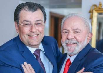 De Olho no Poder: PT oficializa apoio a Omar e Marcelo Ramos, mas deixa definição sobre Braga para visita de Lula ao AM