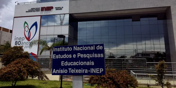 Inep recebe recursos para pedidos de isenções do Enem 2026 até dia 19