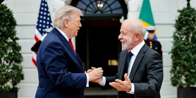 Lula deixa a Casa Branca após reunião com Trump