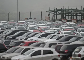 Produção de veículos cresce 2,4% em abril, diz Anfavea