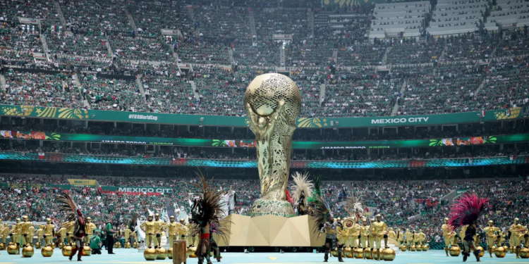 Abertura da Copa 2026 emociona o Estádio Azteca, no México