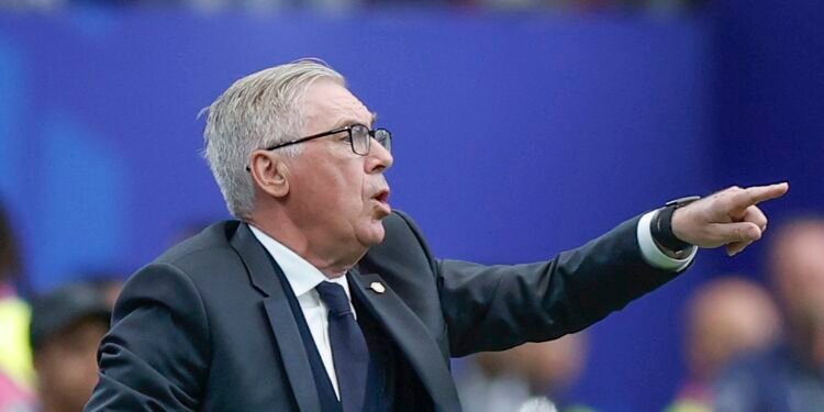 Ancelotti explica estratégia e cogita Endrick titular nas oitavas