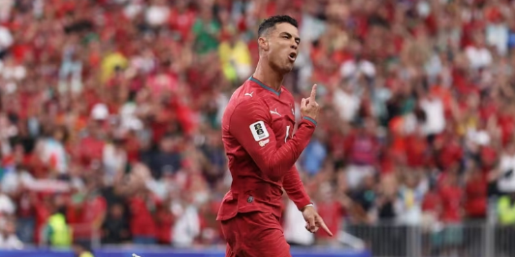 Cristiano Ronaldo faz dois gols e Portugal vence o Uzbequistão por 5×0