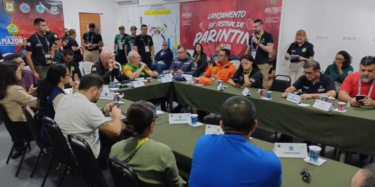 Festa dos Visitantes terá esquema especial de segurança com monitoramento em tempo real em Parintins