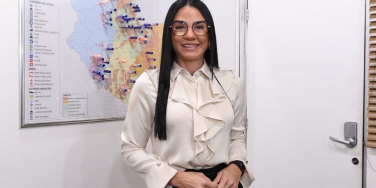 Shádia Fraxe não descarta ser vice de David Almeida: ‘à disposição do que o grupo necessita’