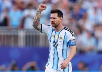 Messi faz história, se isola como maior artilheiro em Copas e comanda vitória da Argentina sobre a Áustria