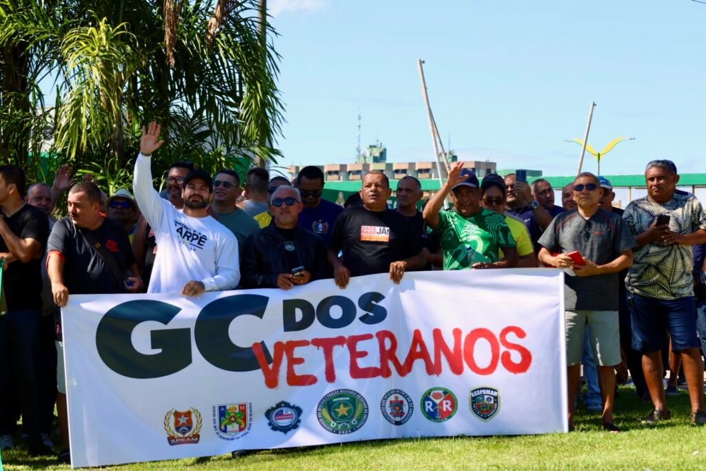 Policiais Militares realizam manifestação - (Foto: Tunico Santos - Rios de Notícias)