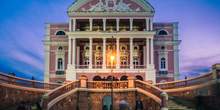 Teatro Amazonas entra para a lista de Patrimônio Mundial da Unesco e faz história na Região Norte
