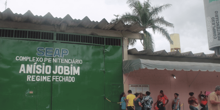 TCE-AM suspende licitação de R$ 4 bilhões na Seap e aprova inspeção de oito anos em contratos penitenciários