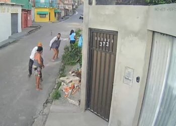 Dupla armada rende duas mulheres durante assalto na zona Norte de Manaus