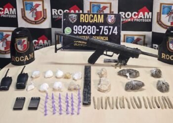 Rocam apreende submetralhadora caseira, drogas e rádios comunicadores na zona Sul de Manaus