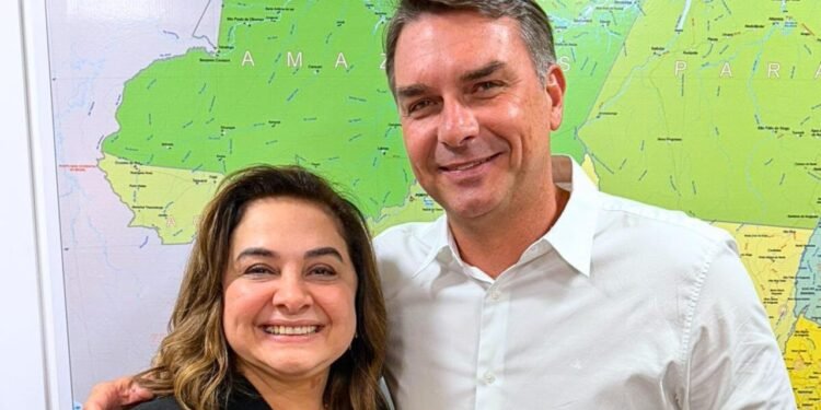 Direita avança no Brasil: revista Veja confirma liderança da Professora Maria do Carmo para o Governo do AM