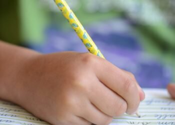 MP aponta déficit de R$ 24,9 milhões na educação e cobra medidas da Prefeitura de Tabatinga