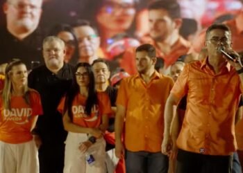 Em convenção do Avante, ex-prefeito critica Wilson e Cidade e diz que vai fazer pelo AM o que fez por Manaus