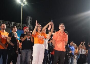 Em convenção do Avante, pré-candidatos pedem votos e citam números de urna; advogado eleitoral avalia