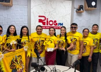 Boi Espalha Emoção fala de preparativos para o Festival do Mocambo durante visita à Rios FM Parintins