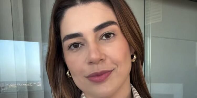 Ex-BBB Vivian Amorim faz desabafo após ataques por pré-candidatura a deputada estadual