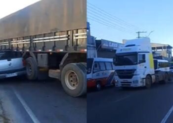 Acidente entre caminhão e carro deixa trânsito lento na avenida Autaz Mirim