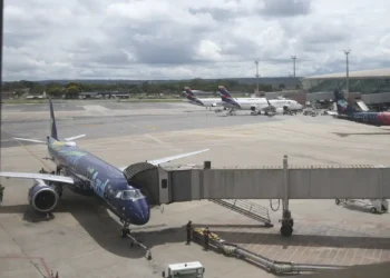 aeroporto-criancas