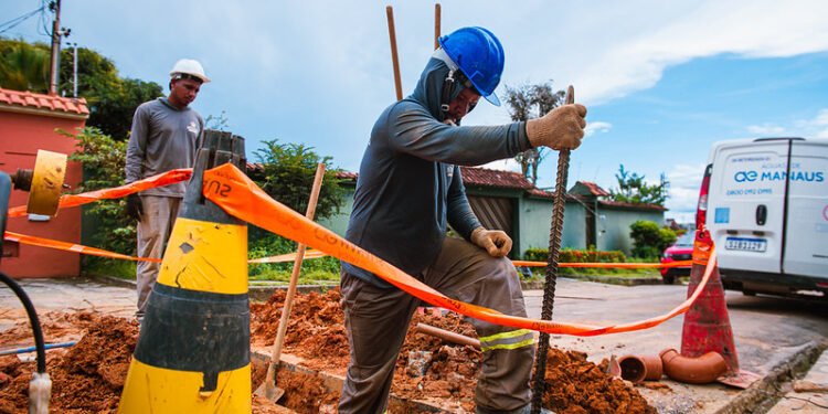 A Concessionária Águas de Manaus é multada - (Foto: João Dejacy - Rios de Notícias)