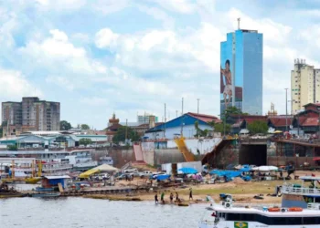 cheia-Manaus-Moderna-1140x570