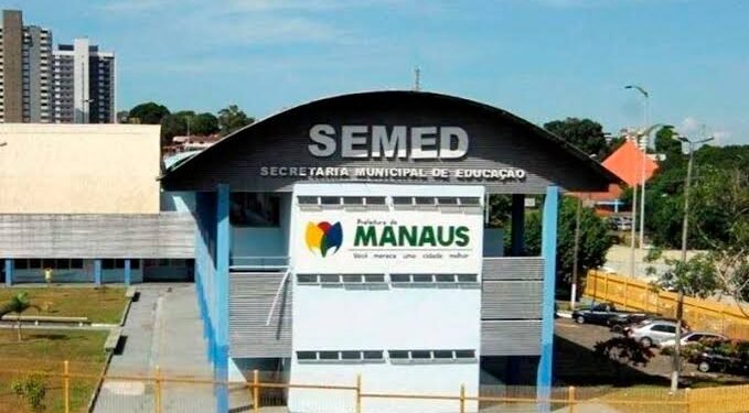 Rede municipal mantém aulas normalmente apesar da paralisação dos rodoviários em Manaus
