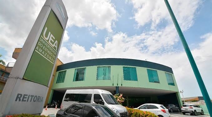 UEA encerra nesta sexta-feira prazo para pedir isenção da taxa do Vestibular 2026 e SIS