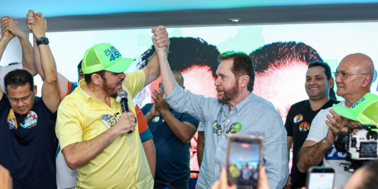 Renato fecha com Plínio e Braga para o Senado, fora da chapa de David Almeida