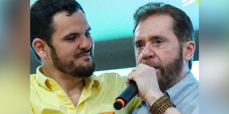 Plínio diz que apoio de Renato não teve condição de voto em David: 'Não me cobrou nada'