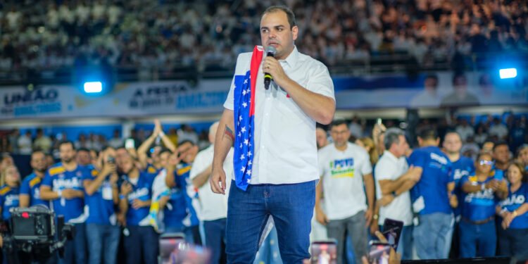 Roberto Cidade avalia como ‘estranho’ horário de blitzes de trânsito; prefeitura lamenta atribuição política à operação