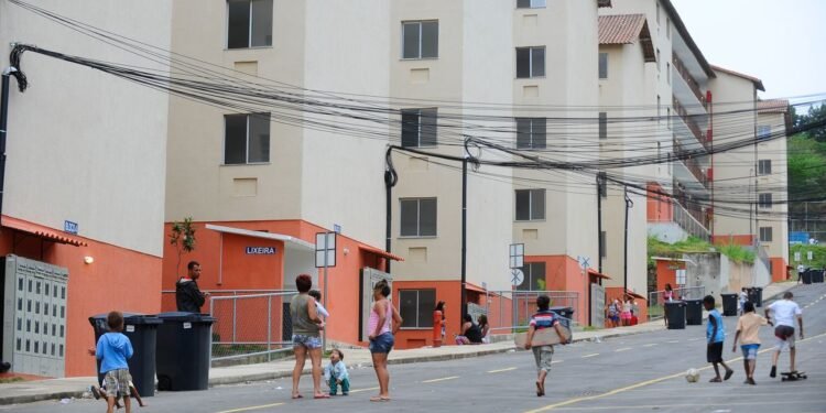 Bolsa Família não terá reajuste previsto no Orçamento de 2027