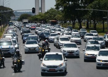 Crédito para carros de aplicativo tem teto elevado para R$ 200 mil