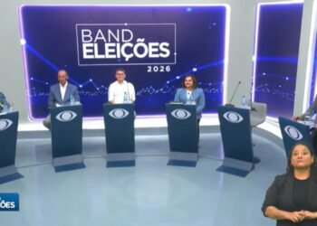 Roberto Cidade falta ao debate da Band alegando ‘orientação jurídica e jogo combinado’ entre adversários