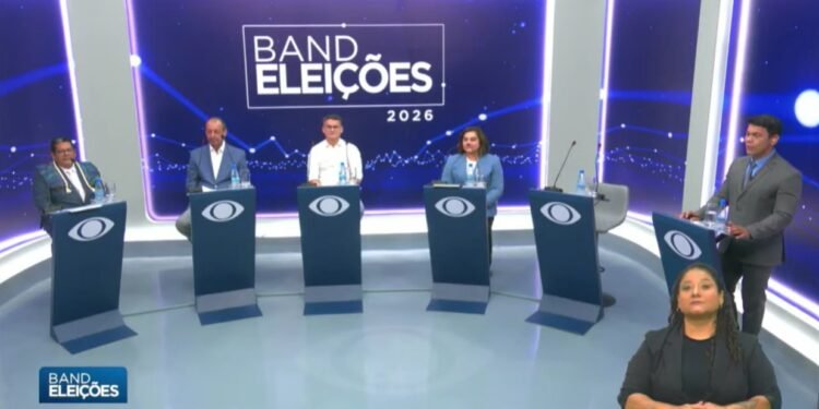 Roberto Cidade falta ao debate da Band alegando ‘orientação jurídica e jogo combinado’ entre adversários