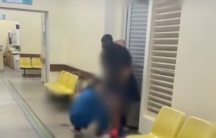Gestante entra em trabalho de parto no corredor da Maternidade Moura Tapajóz