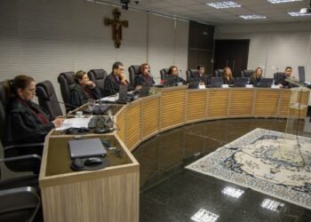 Justiça suspende repasses a diretórios de partidos no interior do AM por contas não prestadas