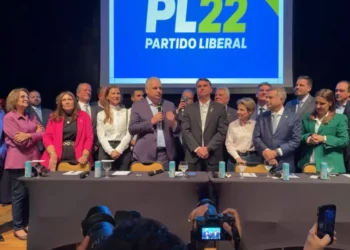 Vice-Flavio-Bolsonaro-Alfredo-Gaspar