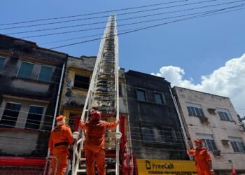 Comandante dos bombeiros pede cuidados à população após casos de incêndio em Manaus