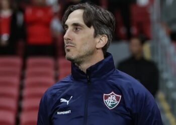 Fluminense demite Luis Zubeldía após sequência de 8 jogos sem vitórias