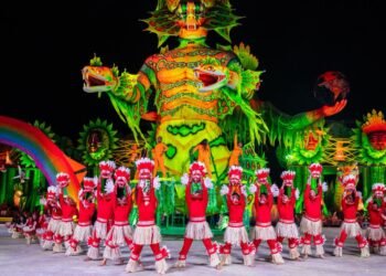 Ciranda Tradicional conquista bicampeonato no Festival de Cirandas de Manacapuru