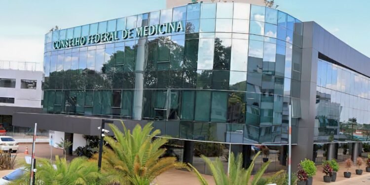 Justiça derruba norma que permite a dentista fazer harmonização facial