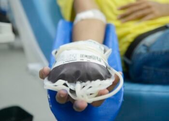 Doação de sangue: espera para quem fez tatuagem e piercing será menor