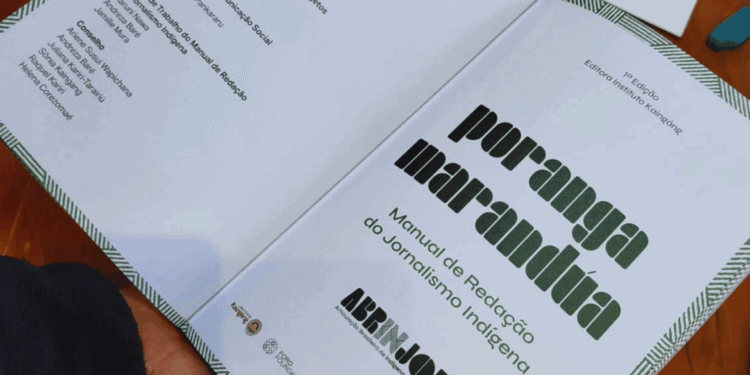 Jornalistas indígenas lançam manual inédito de comunicação