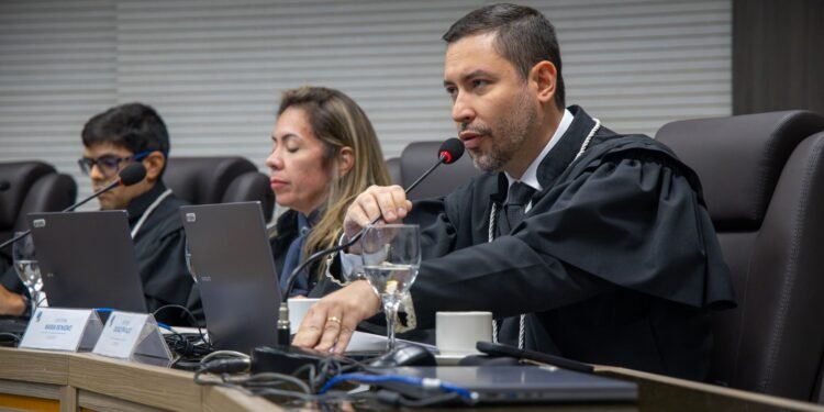 TRE-AM define corpo de juízes auxiliares para as Eleições 2026