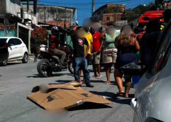 Motociclista morre esmagado após colisão com veículo em Manaus - (Foto: Reprodução/Redes Sociais)