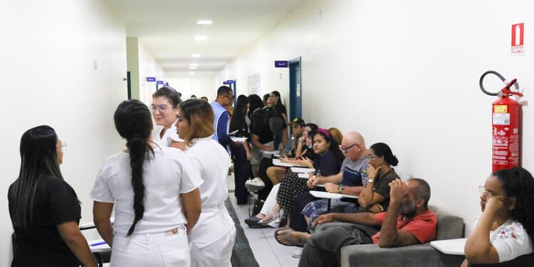 'Sábado na Fametro' oferece serviços gratuitos e aproxima estudantes da comunidade
