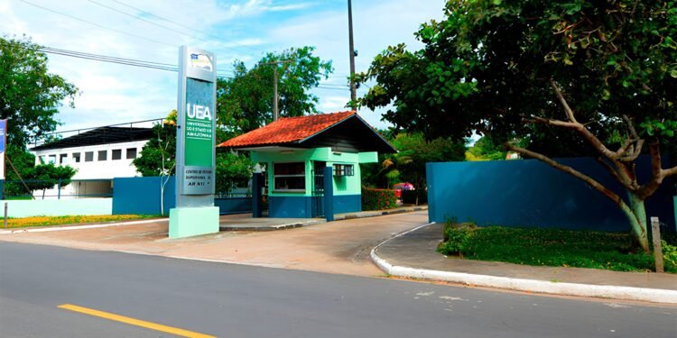 uea-parintins