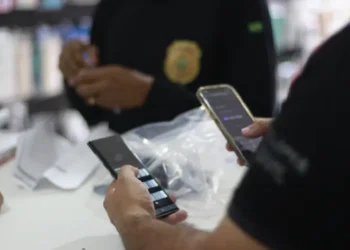 Lei que previa cassação de alvará por comércio de produtos roubados é revogada em Manaus